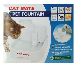 PET FOUNTAIN - dzeramais trauks kaķiem un suņiem